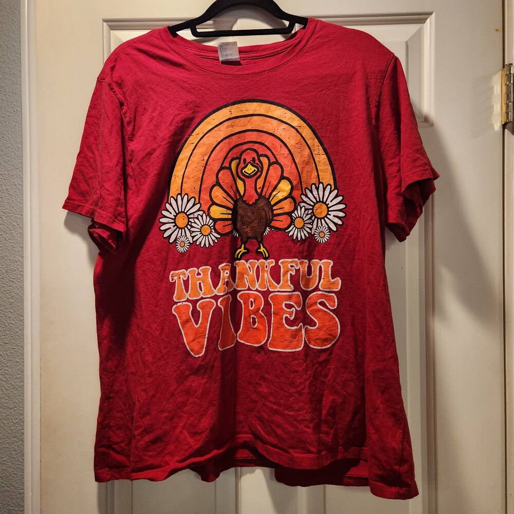 Port & Company Thankful Vibes Turkey Graphic T-Shirt Womens 3XL Red Retro